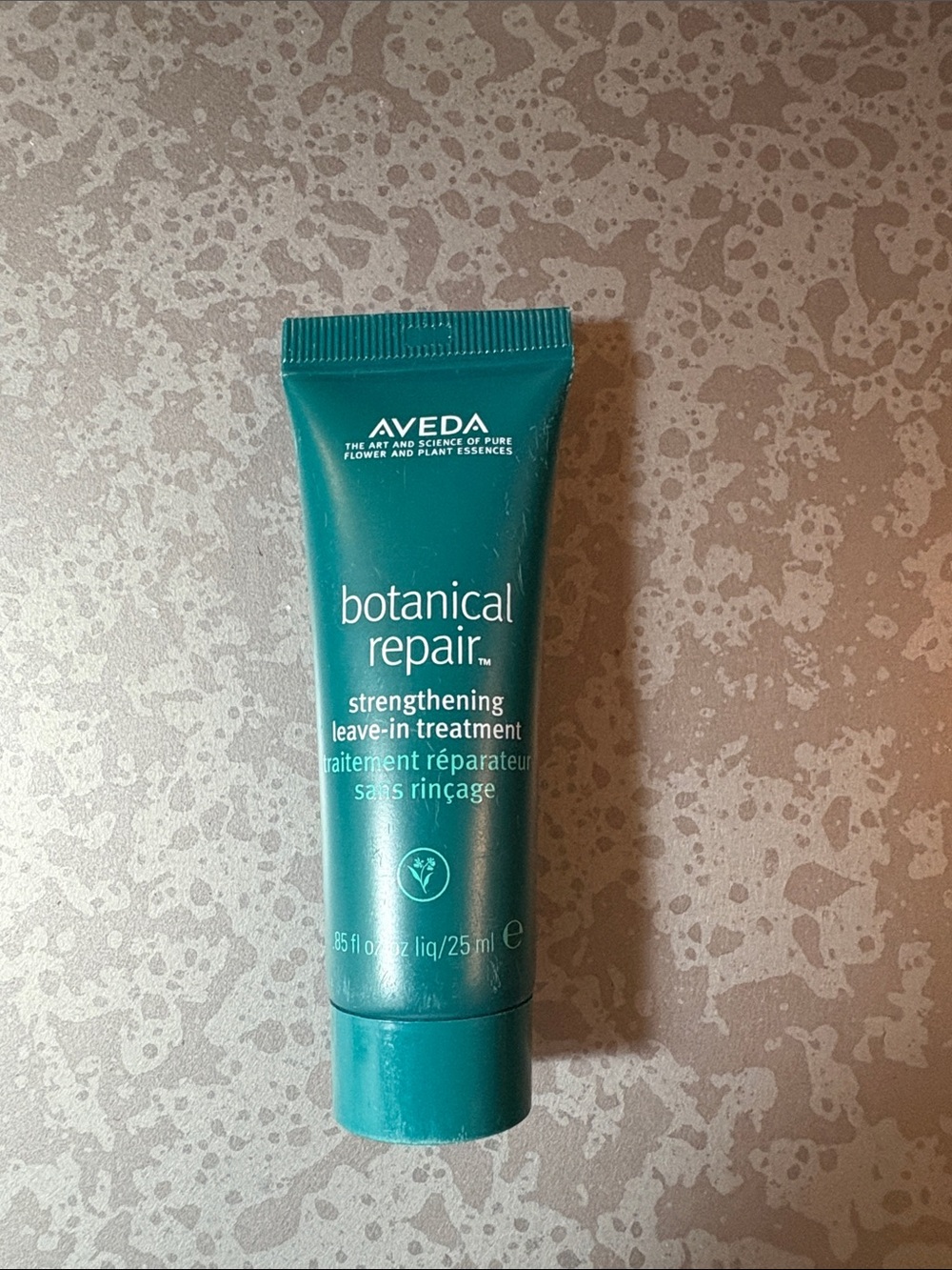 5 for $25 item 🌸 AVEDA Botanical Repair Strengthening Leave-In Treatment .85oz